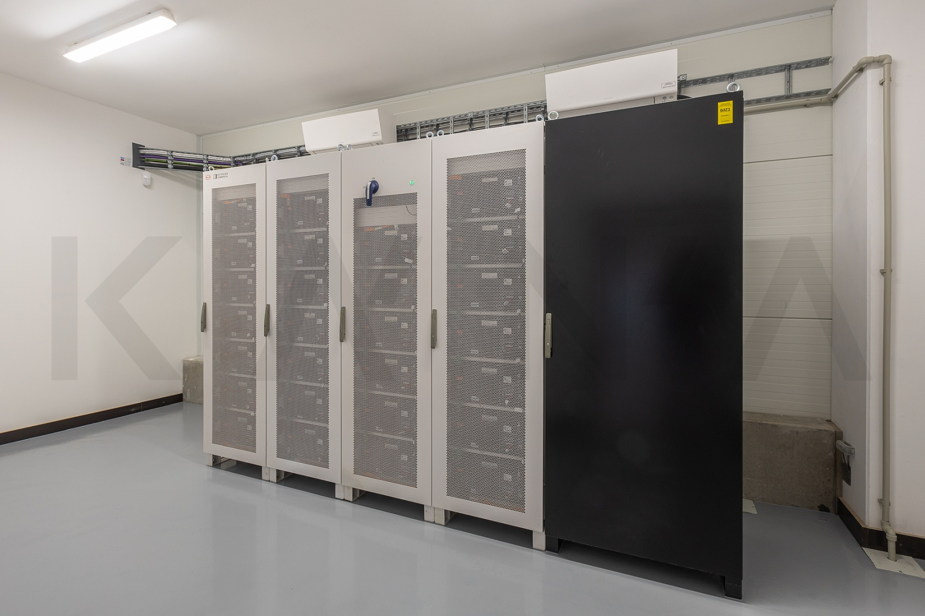 mecawel název článku